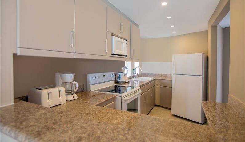 Bougainvillea Barbados-Two Bedroom Beachfront Luxury Suite kitchen_63